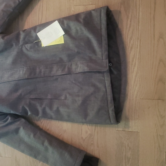 Coat - Picture 2 of 3